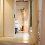Lägenhet Ariadne's Kastro Boutique